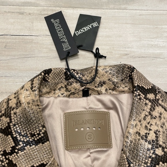 BLANKNYC on the move trench coat S NWT - Picture 8 of 12